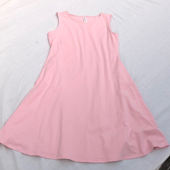 Pink sleeveless summer dress - Picture 2 of 3